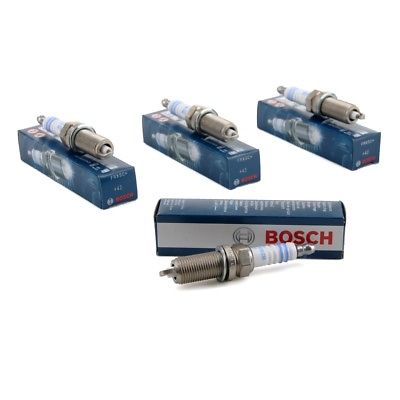 0241225012 Bosch Свеча зажигания Bosch Standard Super W9LC