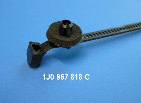 VAG 1J0 957 818 C Хомут для связывания проводов 1J0957818C: Отличная цена - Купить в Украине на EXIST.UA! 1J0957818C VAG Хомут для связывания проводов