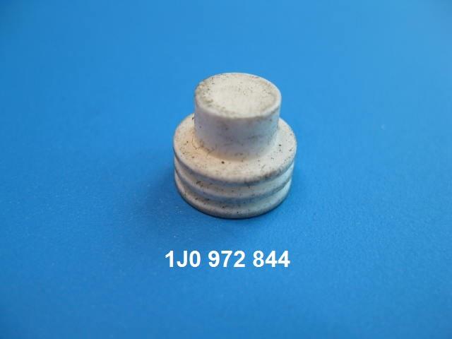 1J0972844 VAG Заглушка