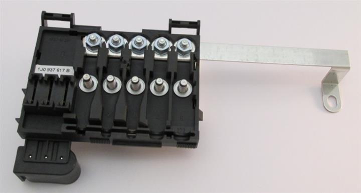 1J0937617B VAG Конт. колодка плавк. предохр.