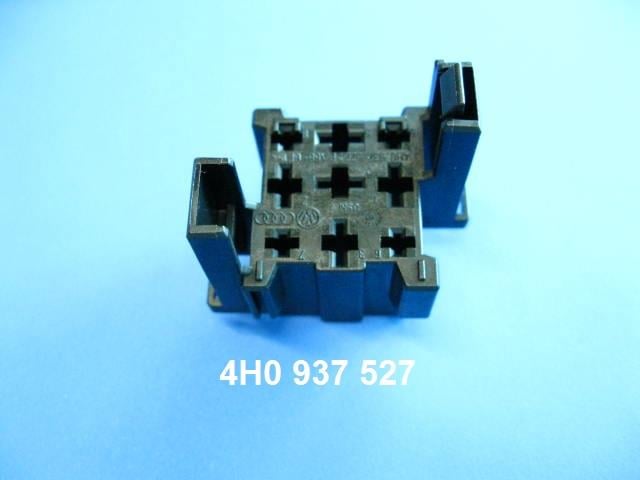 4H0937527 VAG Блок реле