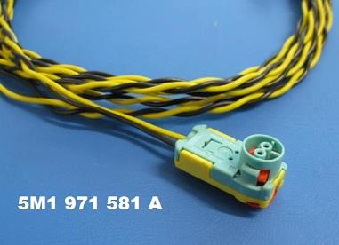 5M1971581A VAG Роз'єм електричний
