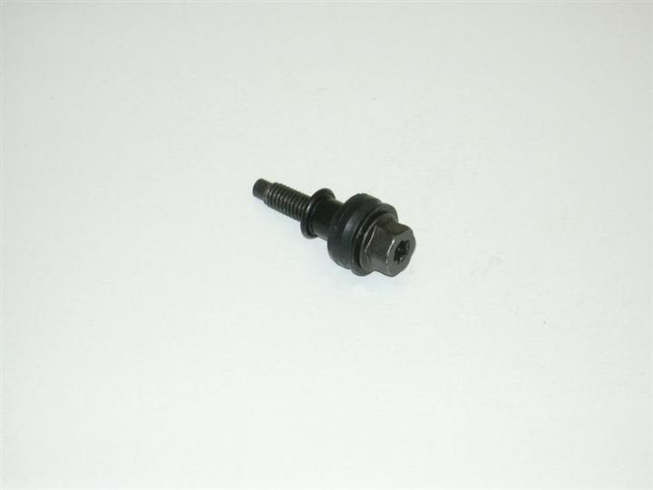 Болт VAG 06J 103 831