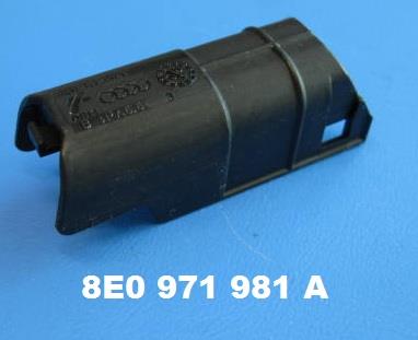 8E0971981A VAG Колпачок