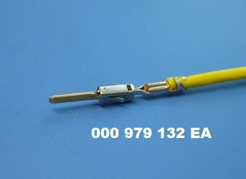 Купити VAG 000 979 132 EA за низькою ціною в Україні!