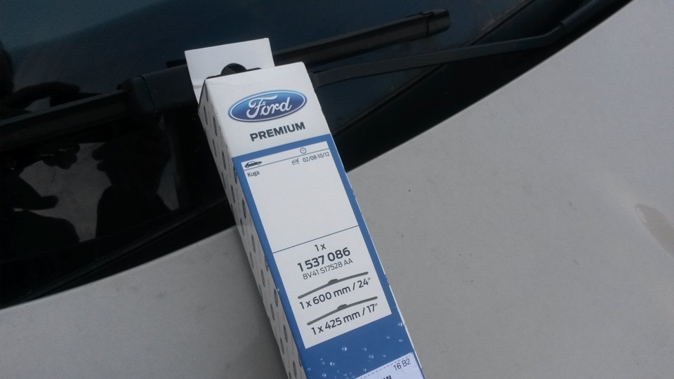 Ford 1 537 086 Комплект щіток склоочисника безкаркасних 600/425 1537086: Приваблива ціна - Купити в Україні на EXIST.UA!