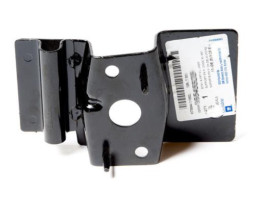 532740K010 Toyota Кронштейн бампера переднего