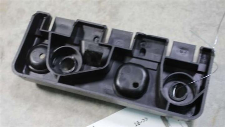 31378135 Volvo Кронштейн осушителя