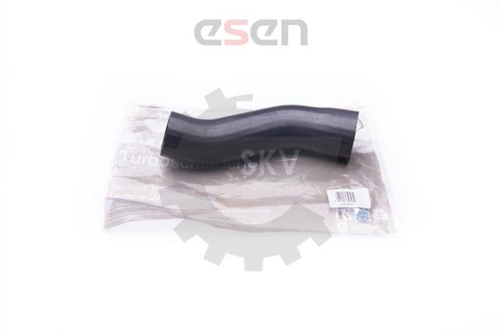 Esen SKV 24SKV699 Патрубок интеркулера 24SKV699: Отличная цена - Купить в Украине на EXIST.UA! 24SKV699 Esen SKV Патрубок интеркулера