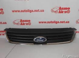 1515015 Ford Решітка радіатора