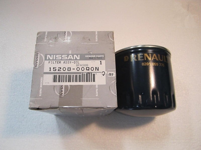 Фільтр масляний Nissan 15208-00Q0N