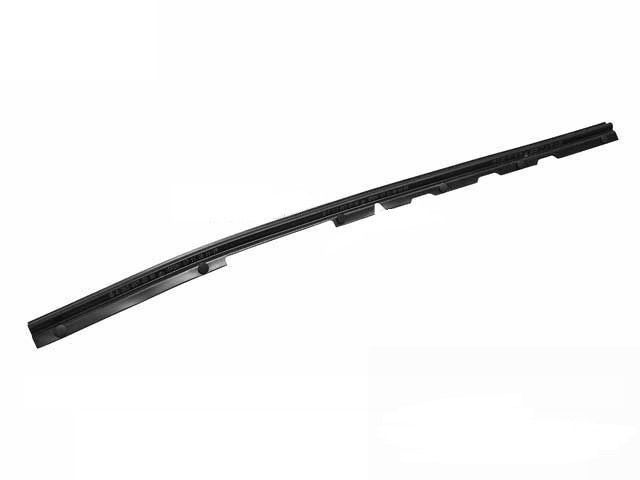 A2128870098 Mercedes Уплотнитель капота