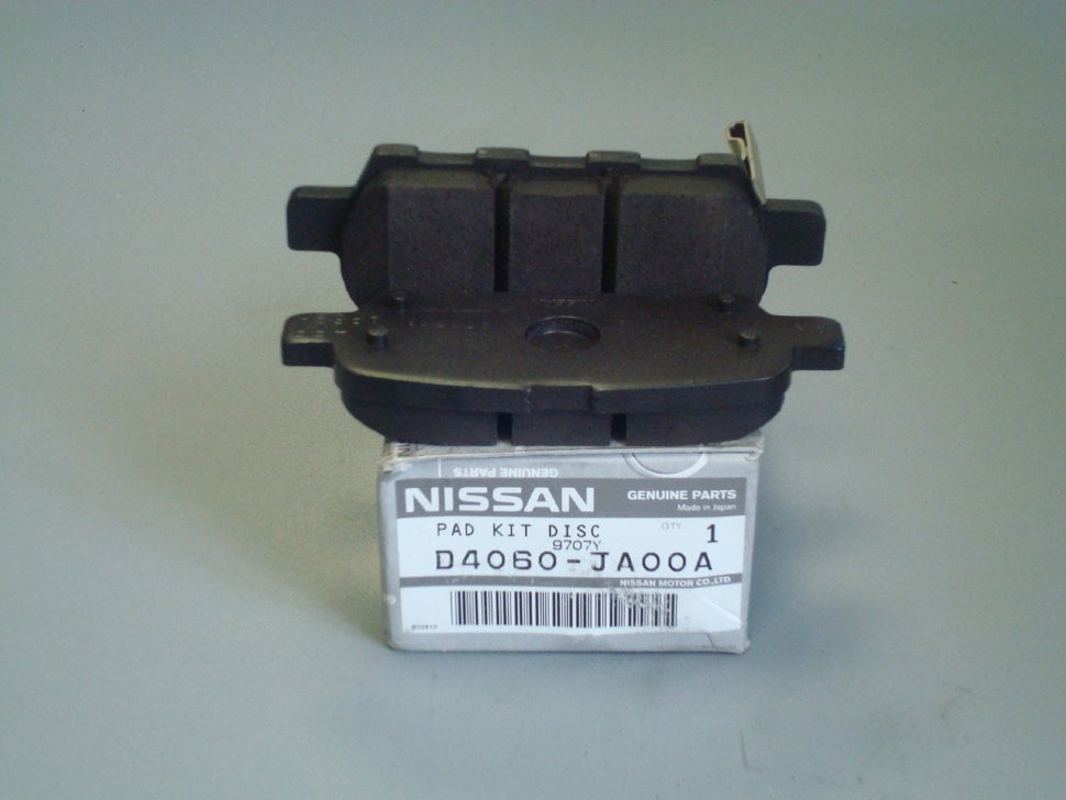 Nissan D4060-JA00A Гальмівні колодки, комплект D4060JA00A: Приваблива ціна - Купити в Україні на EXIST.UA!