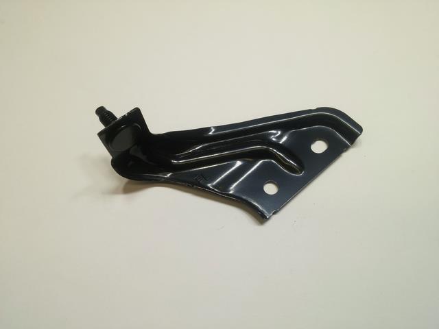 57150SG0119P Subaru Кронштейн бампера