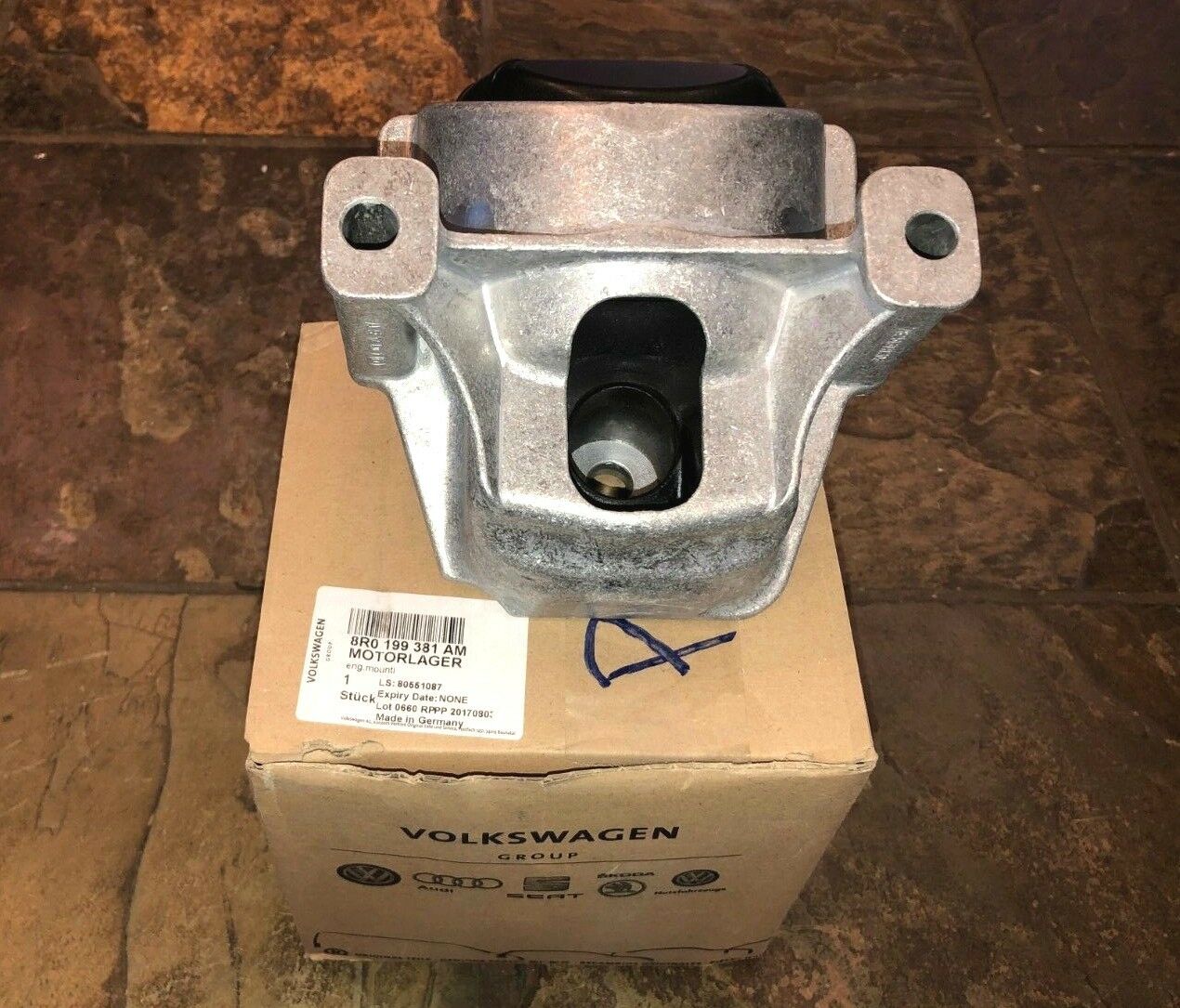 Купить VAG 8R0 199 381 AM по низкой цене в Украине!