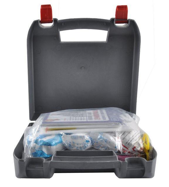 Аптечка автомобільна, пластиковий кейс CarLife АМА-1(EURO)