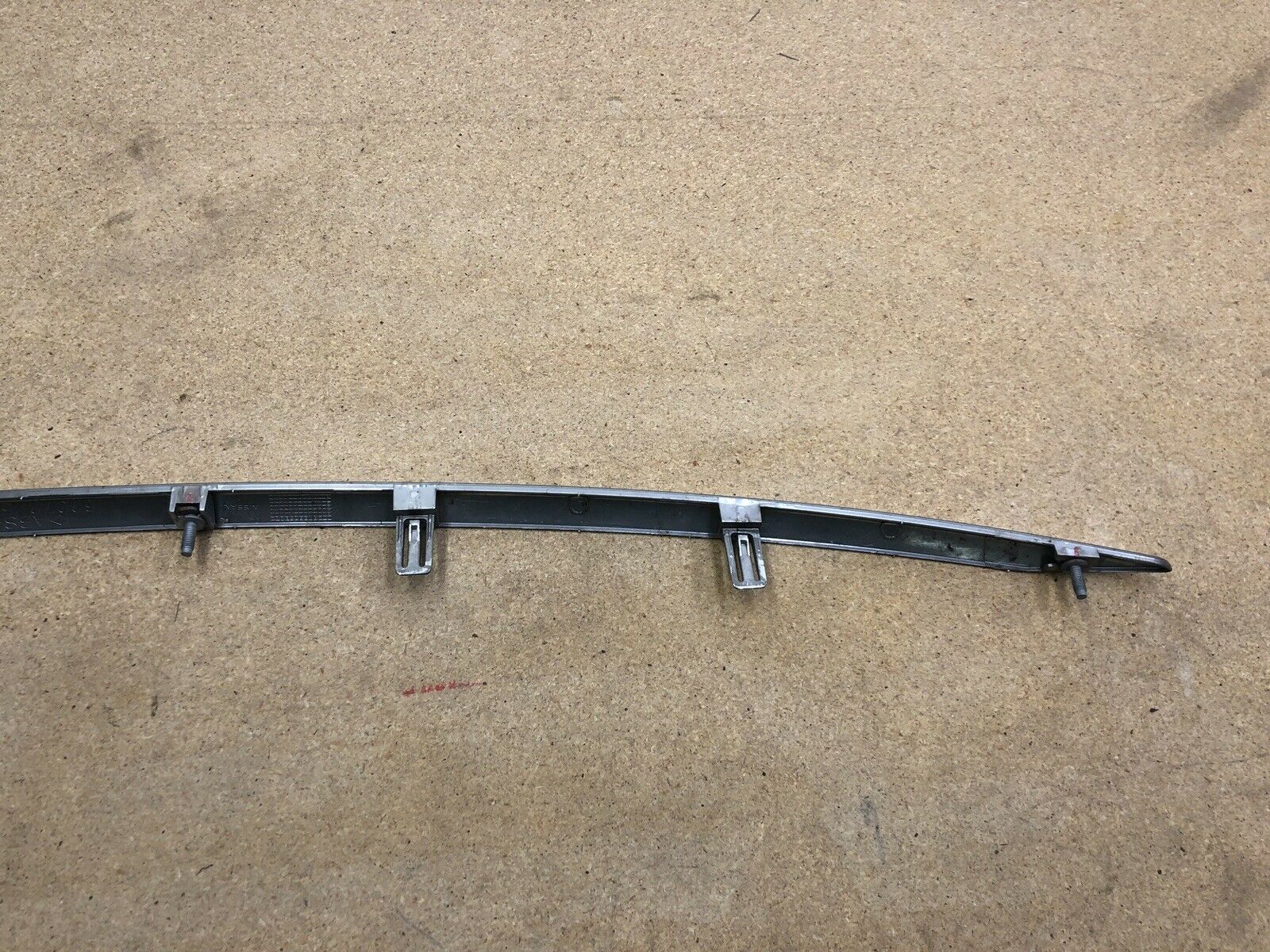 620725HA0A Nissan Молдинг бампера
