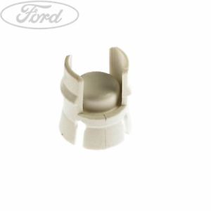 Ford 1 141 500 Кліпса 1141500: Купити в Україні - Добра ціна на EXIST.UA!