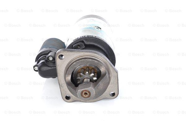 Стартер Bosch 0 001 368 121