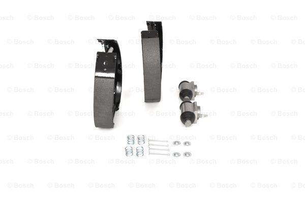 Купити Bosch 0 204 114 675 за низькою ціною в Україні!