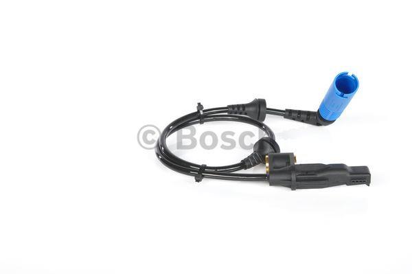Купити Bosch 0 986 594 528 за низькою ціною в Україні!