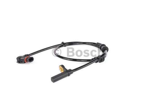 Купити Bosch 0 986 594 548 за низькою ціною в Україні!