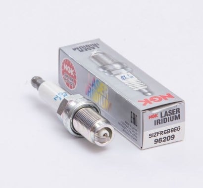NGK 96209 Свіча запалювання NGK Laser Iridium SIZFR6B8EG 96209: Купити в Україні - Добра ціна на EXIST.UA!