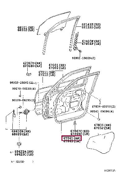 6786160101 Toyota Накладка стекла передней двери,внутренняя правая