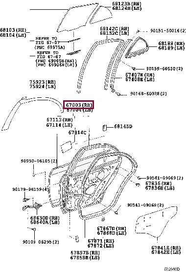 6700313330 Toyota Обшивка двери задней правой
