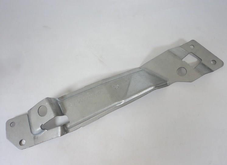 A2037220114 Mercedes Кронштейн ручки двери
