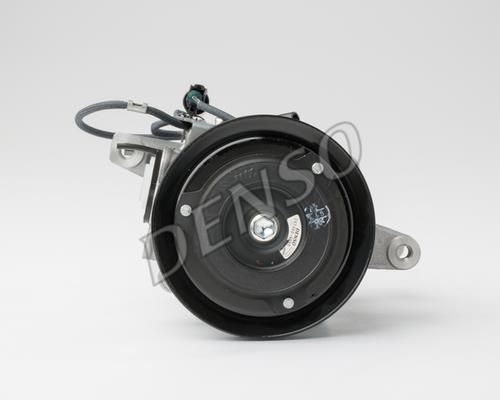 DCP99830 DENSO Компрессор кондиционера