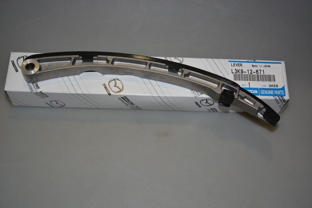 Планка натяжителя цепи ГРМ Mazda L3K9-12-671