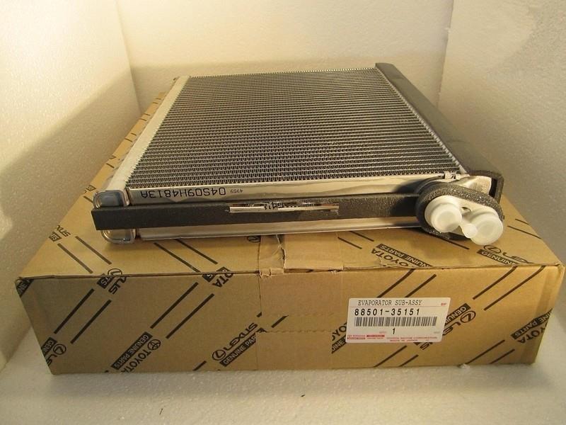 8850135151 Toyota Радиатор кондиционера (Конденсатор)