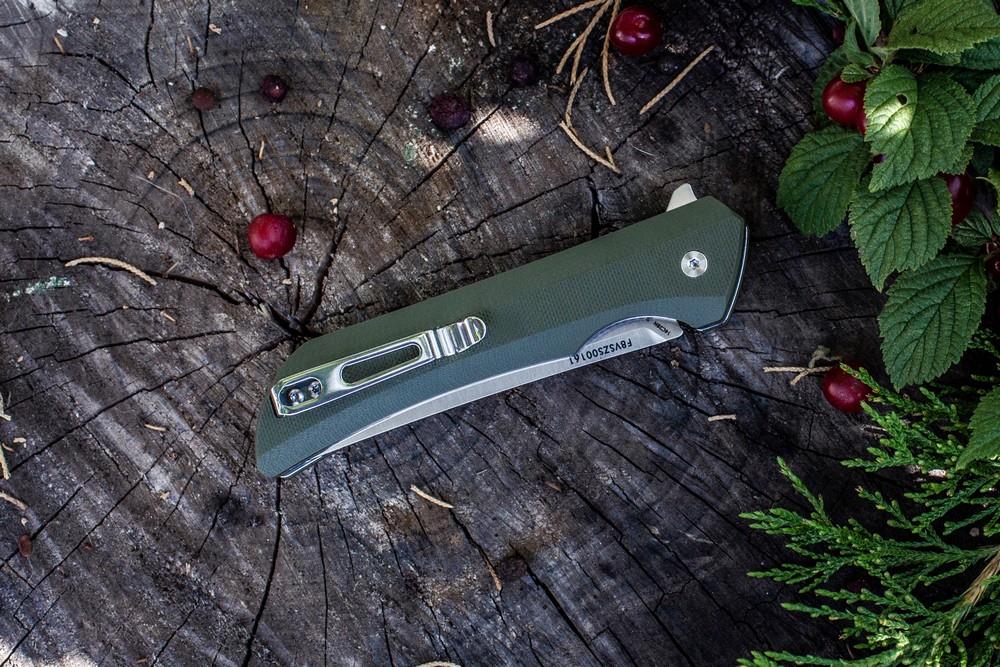 Ruike Нож складной Ruike Hussar P121-G – цена 2421 UAH