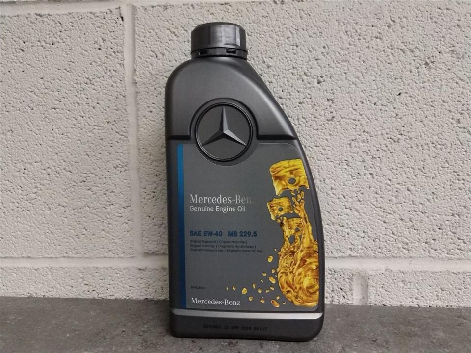 Моторна олива Mercedes Genuine Engine Oil 5W-40, 1л Mercedes A 000 989 52 04 11FIFE