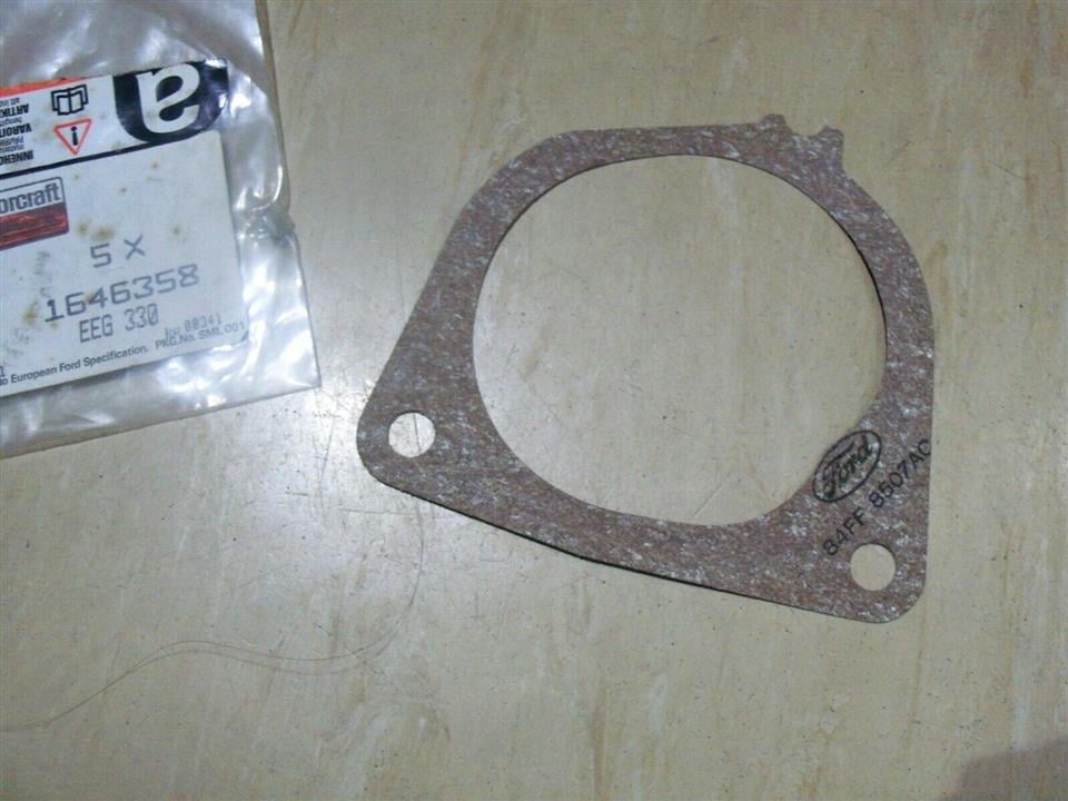1646358 Ford Прокладка насоса охлаждающей жидкости