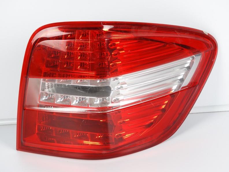 A1649064700 Mercedes Фонарь задний правый