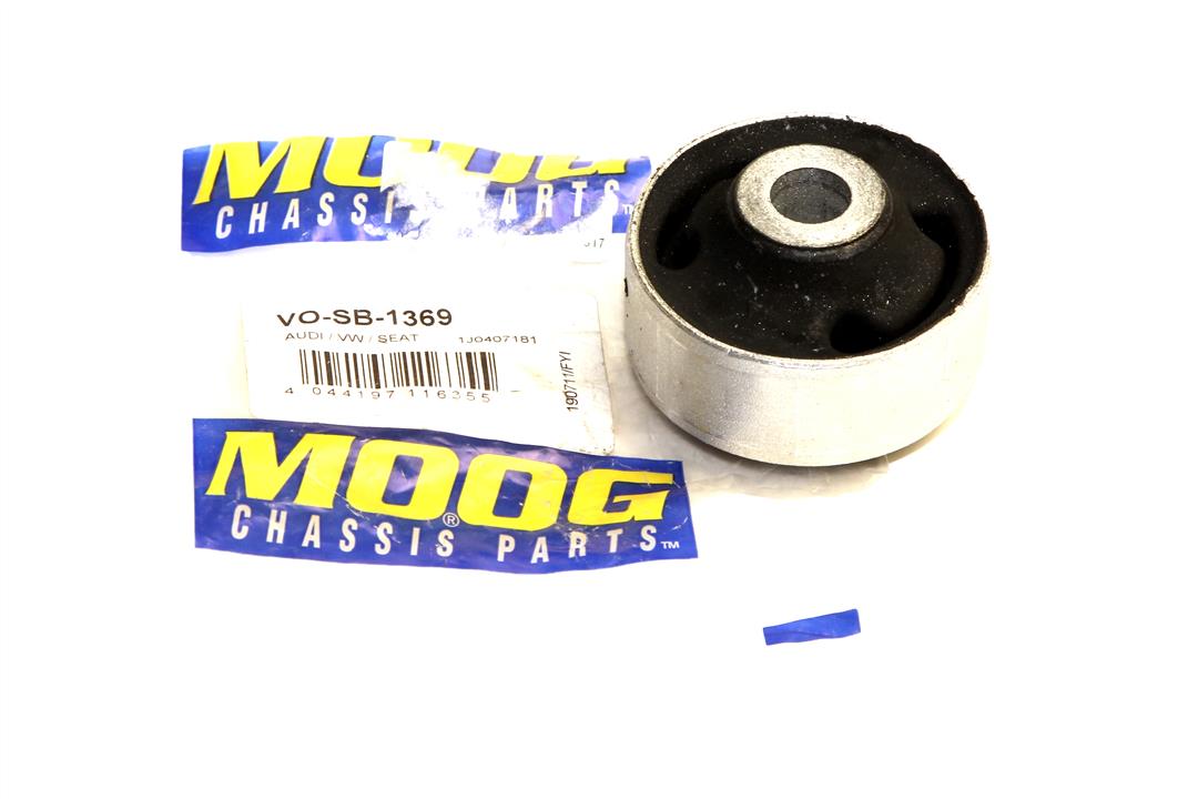Сайлентблок переднего рычага подвески Moog VO-SB-1369