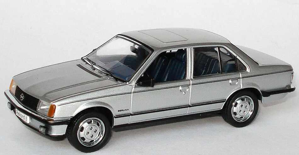 General Motors 90485277 Масштабна модель OPEL Rekord E 1977 (1:43) 90485277: Купити в Україні - Добра ціна на EXIST.UA!