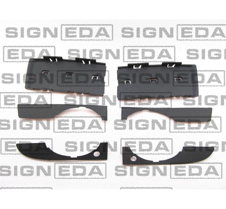 PAD99137LR Signeda Решітка бампера переднього (заглушка)