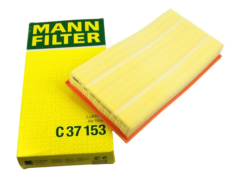 Повітряний фільтр Mann-Filter C 37 153