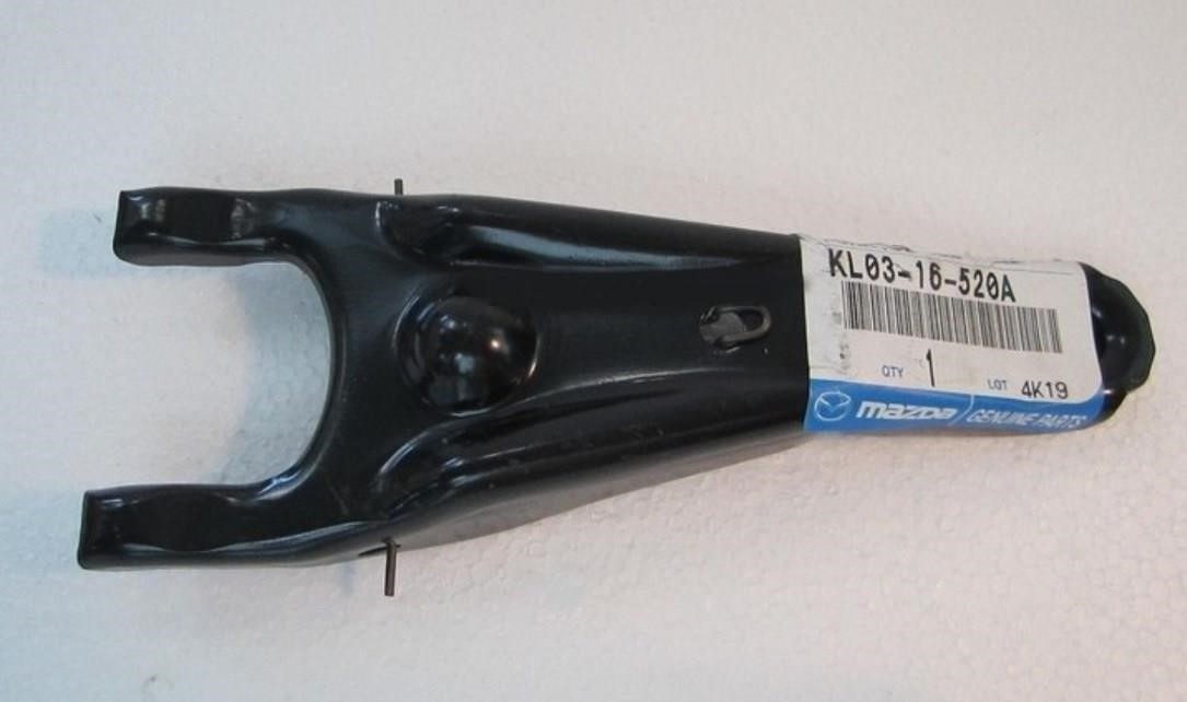 Вилка вимкнення зчеплення Mazda KL03-16-520A