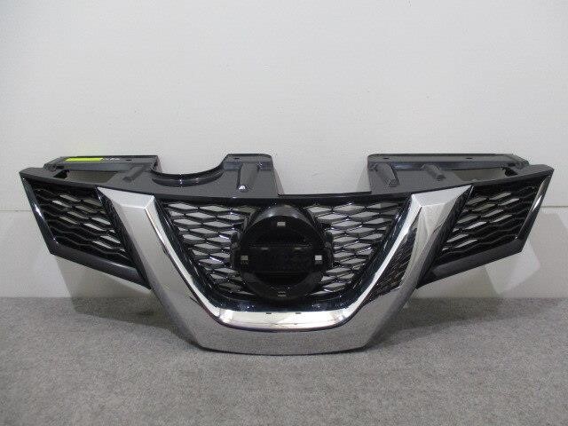 623104CE1A Nissan Решітка радіатора