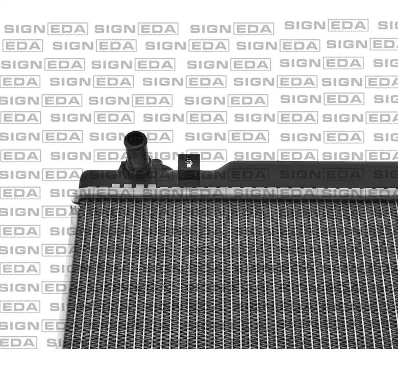 Радиатор охлаждения двигателя Signeda RA60238A