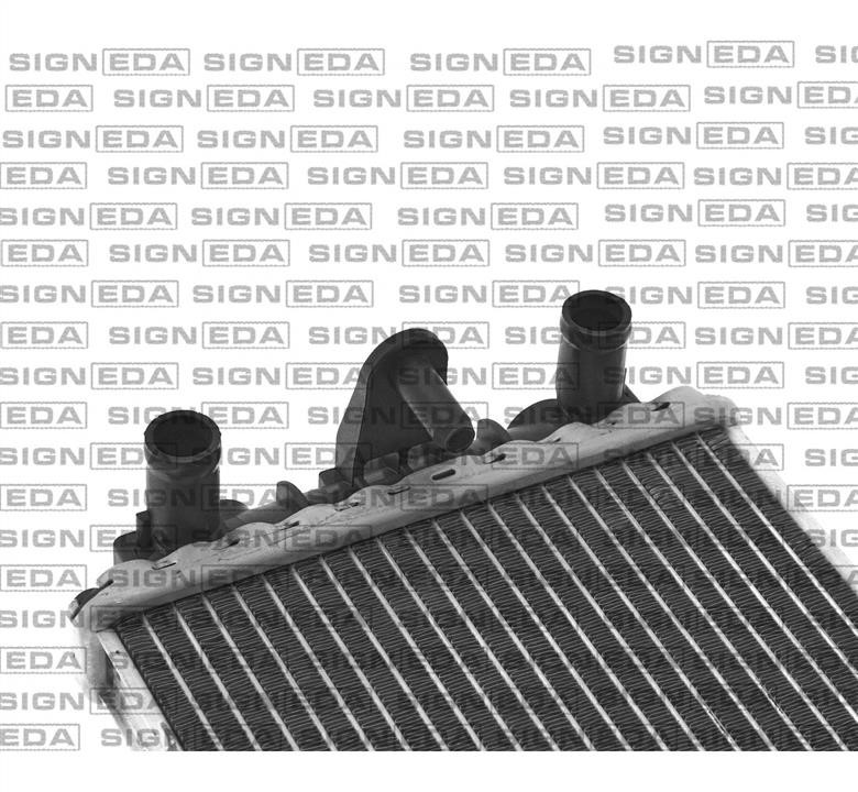 Радиатор охлаждения двигателя Signeda RA60351