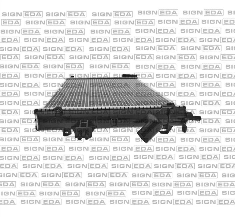 Радиатор охлаждения двигателя Signeda RA63021Q