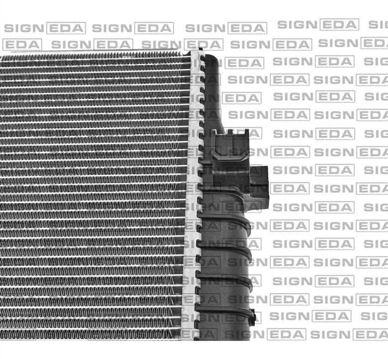 Радиатор охлаждения двигателя Signeda RA65302Q
