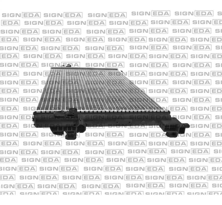 Радиатор охлаждения двигателя Signeda RA65317