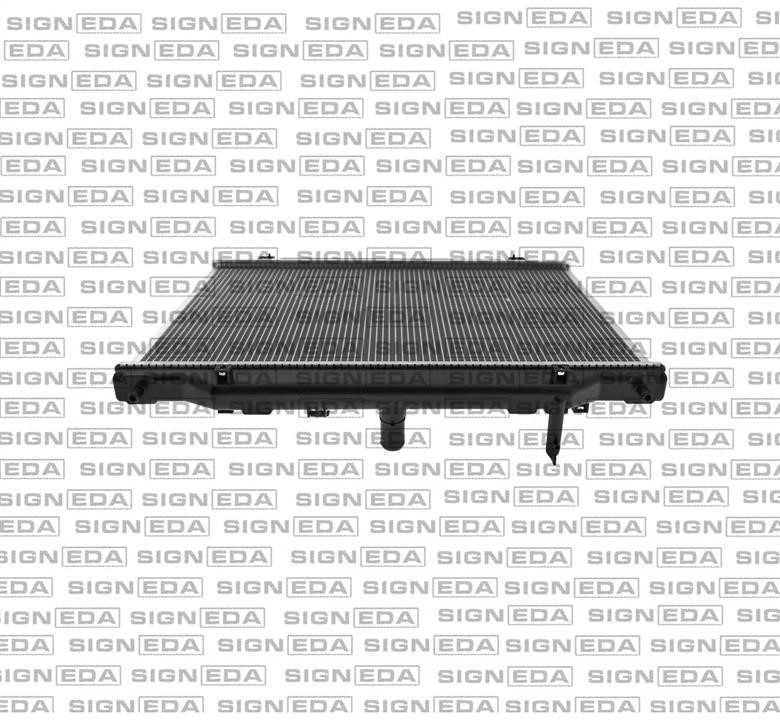 Радиатор охлаждения двигателя Signeda RA68532Q