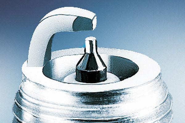 0242240548 Bosch Свеча зажигания Bosch Standard Super 0 242 240 548
